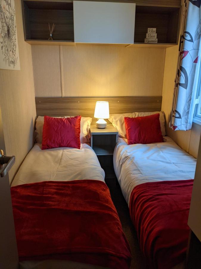 세인트오스틀 17 Sun Valley Holiday Park 빌라 외부 사진